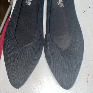 Cushionaire black flats